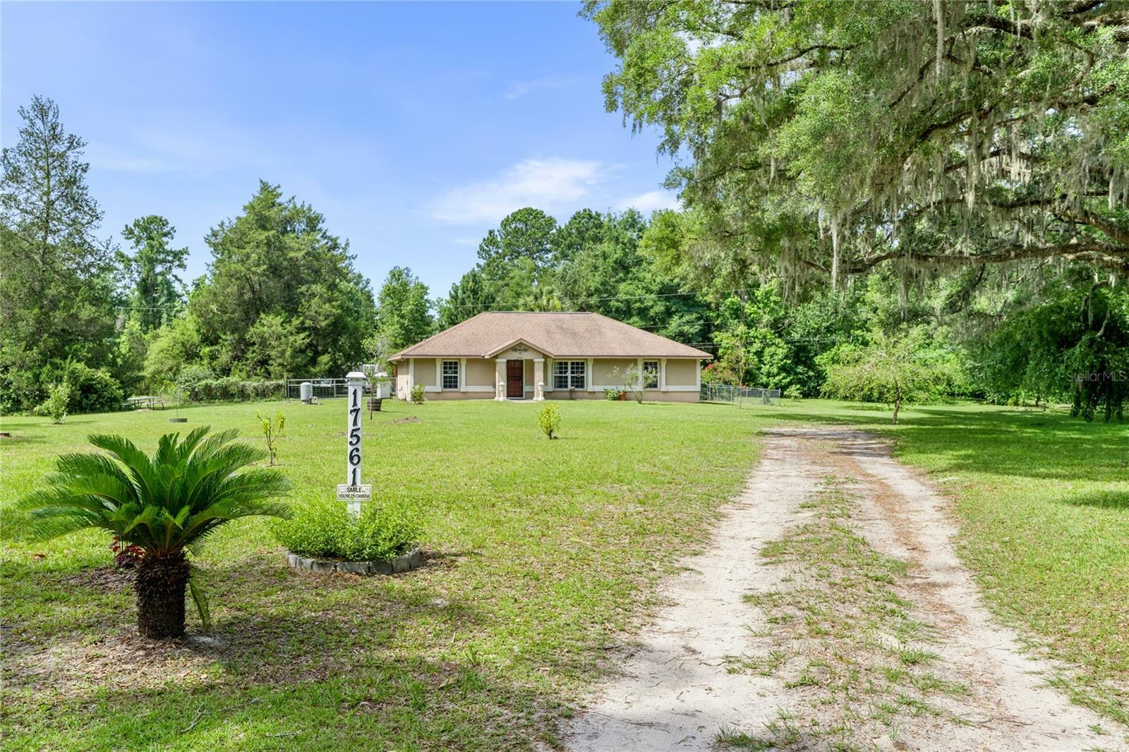 Property Photo: 17561 SW Archer Road FL 32618