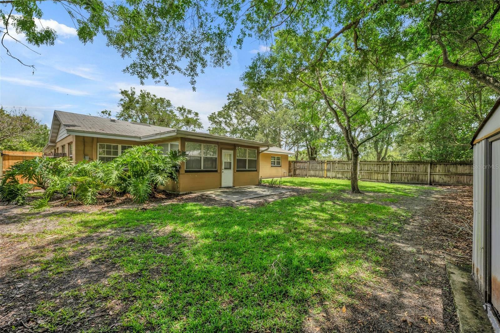 Property Photo:  2020 Strathaven Road  FL 32792 