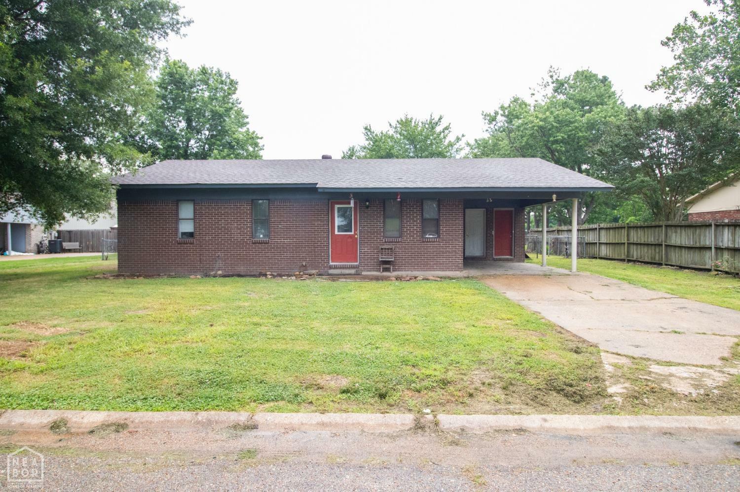 Property Photo:  812 James Street  AR 72432 