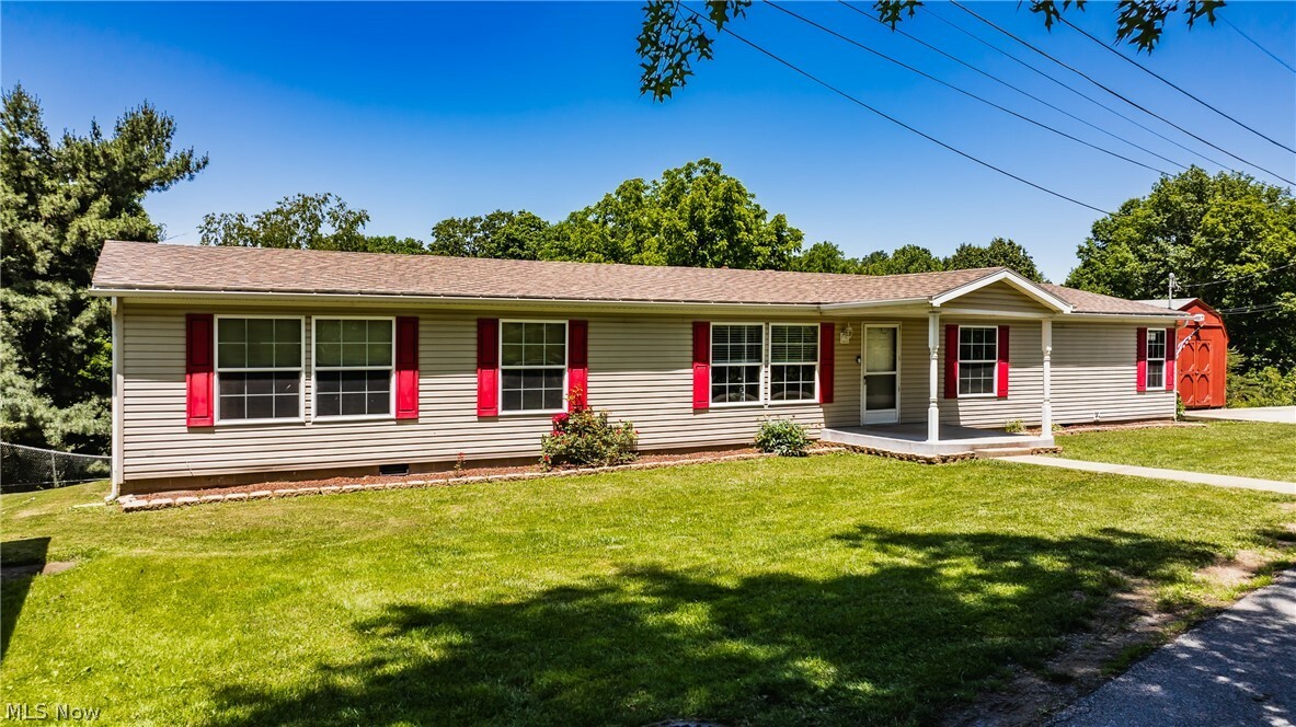 Property Photo:  1512 Ridgeway Avenue  WV 26101 