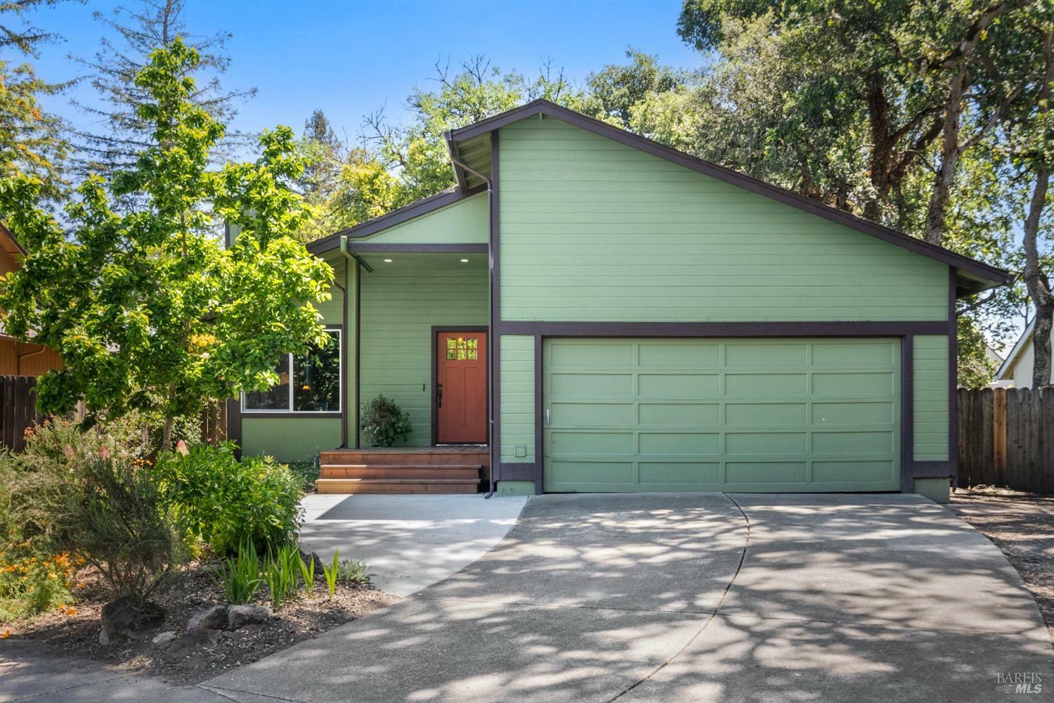 Property Photo:  2447 Westpoint Place  CA 95401 