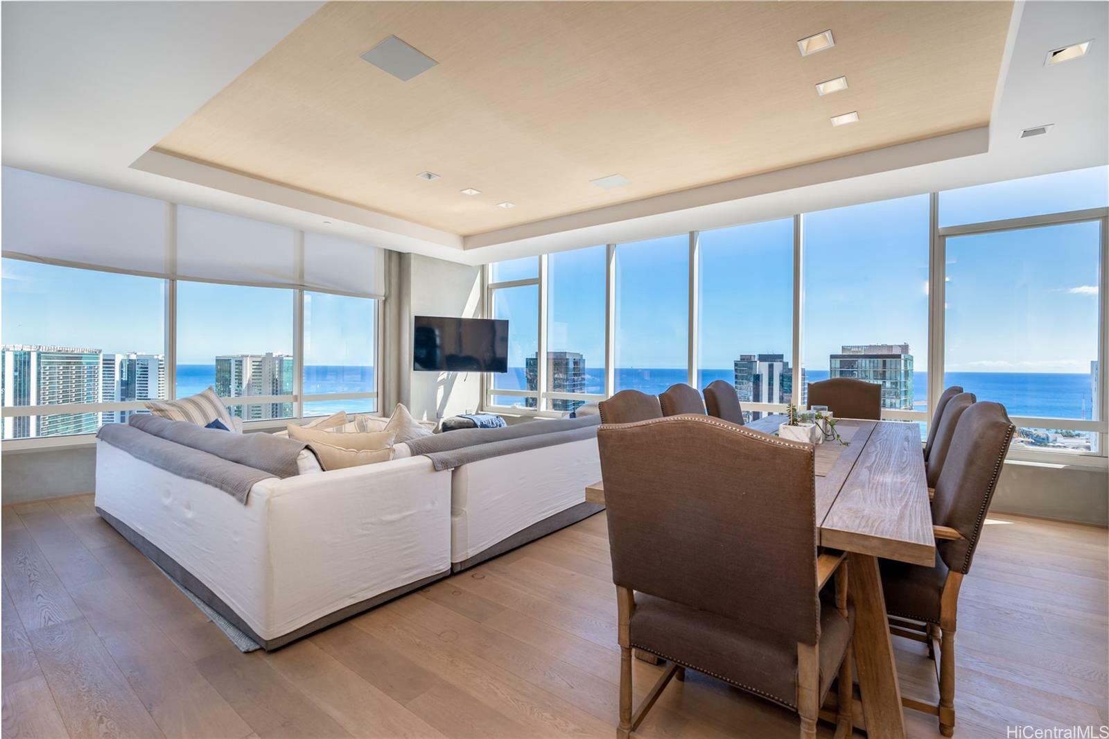 Property Photo:  1009 Kapiolani Boulevard 4802  HI 96814 