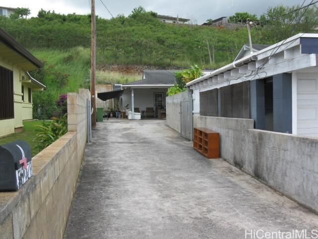 Property Photo:  99-778 Nahiolea Street A  HI 96701 