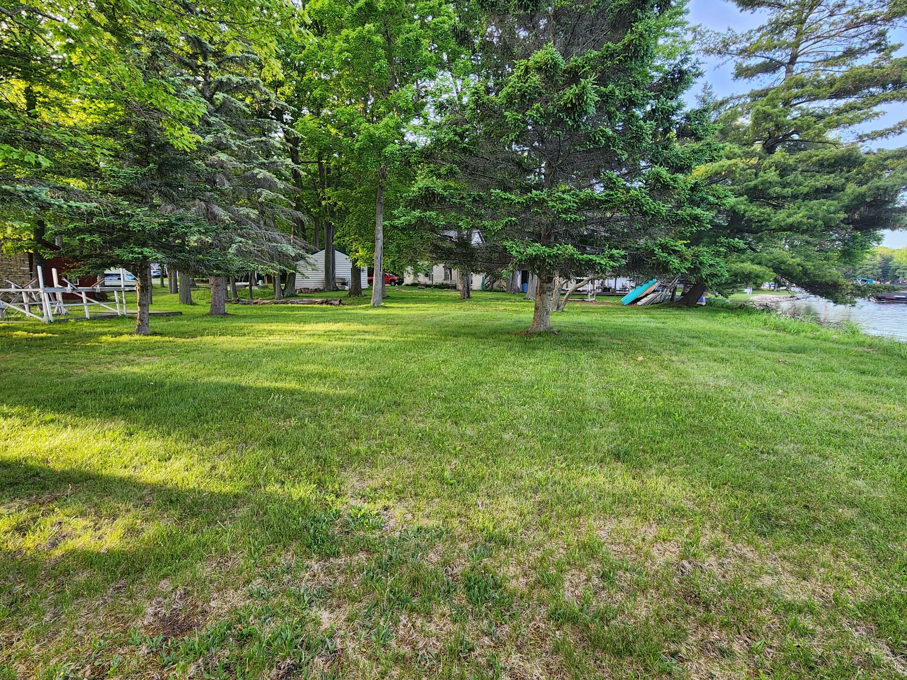 Property Photo:  11156 N Shore Drive  MI 48632 