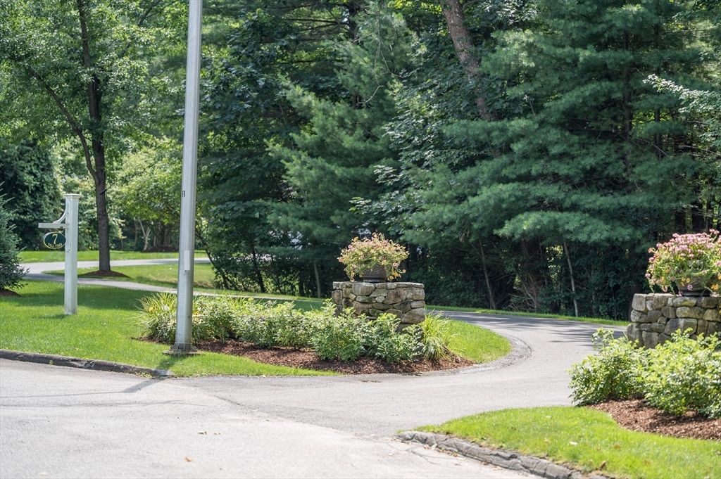 Property Photo: 7 Tall Tree Dr MA 01915