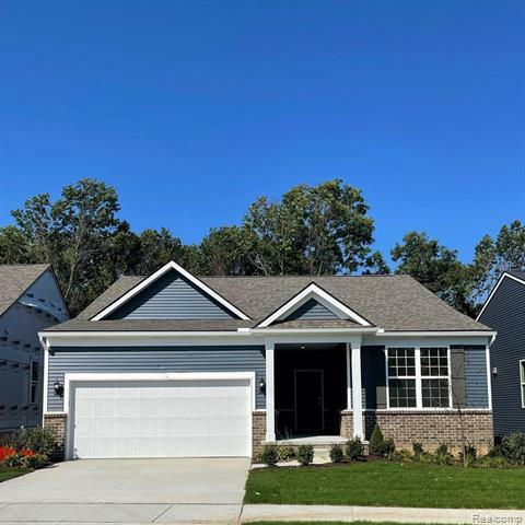 Property Photo: 30086 Turtle Creek Circle MI 48165