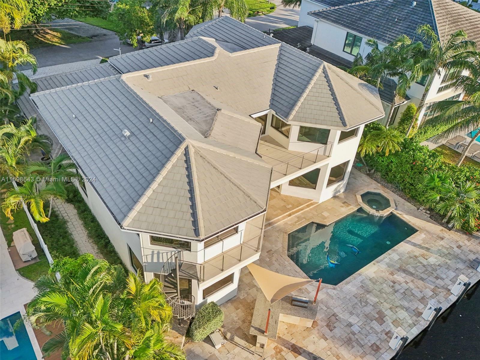 Property Photo:  307 Seven Isles Dr  FL 33301 