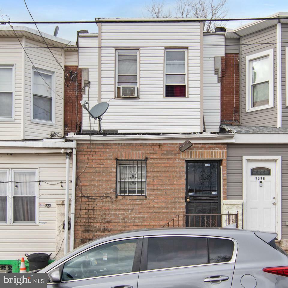 Property Photo:  7277 Saybrook Avenue  PA 19142 