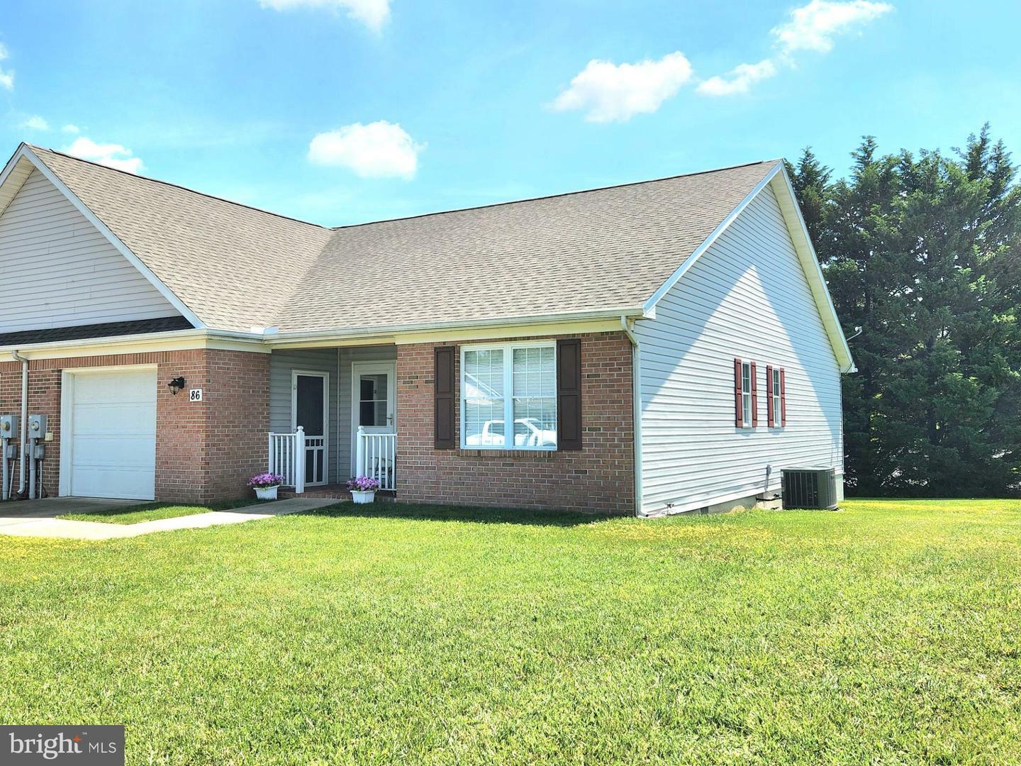 Property Photo:  86 Westhall Drive  WV 25414 