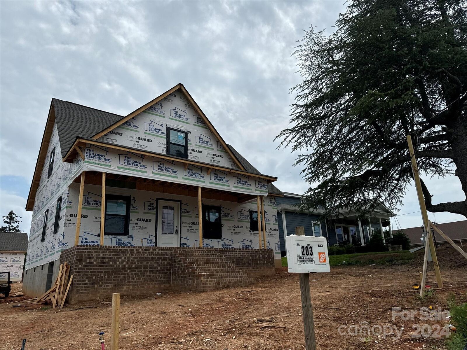 Property Photo:  203 Church Street  NC 28034 