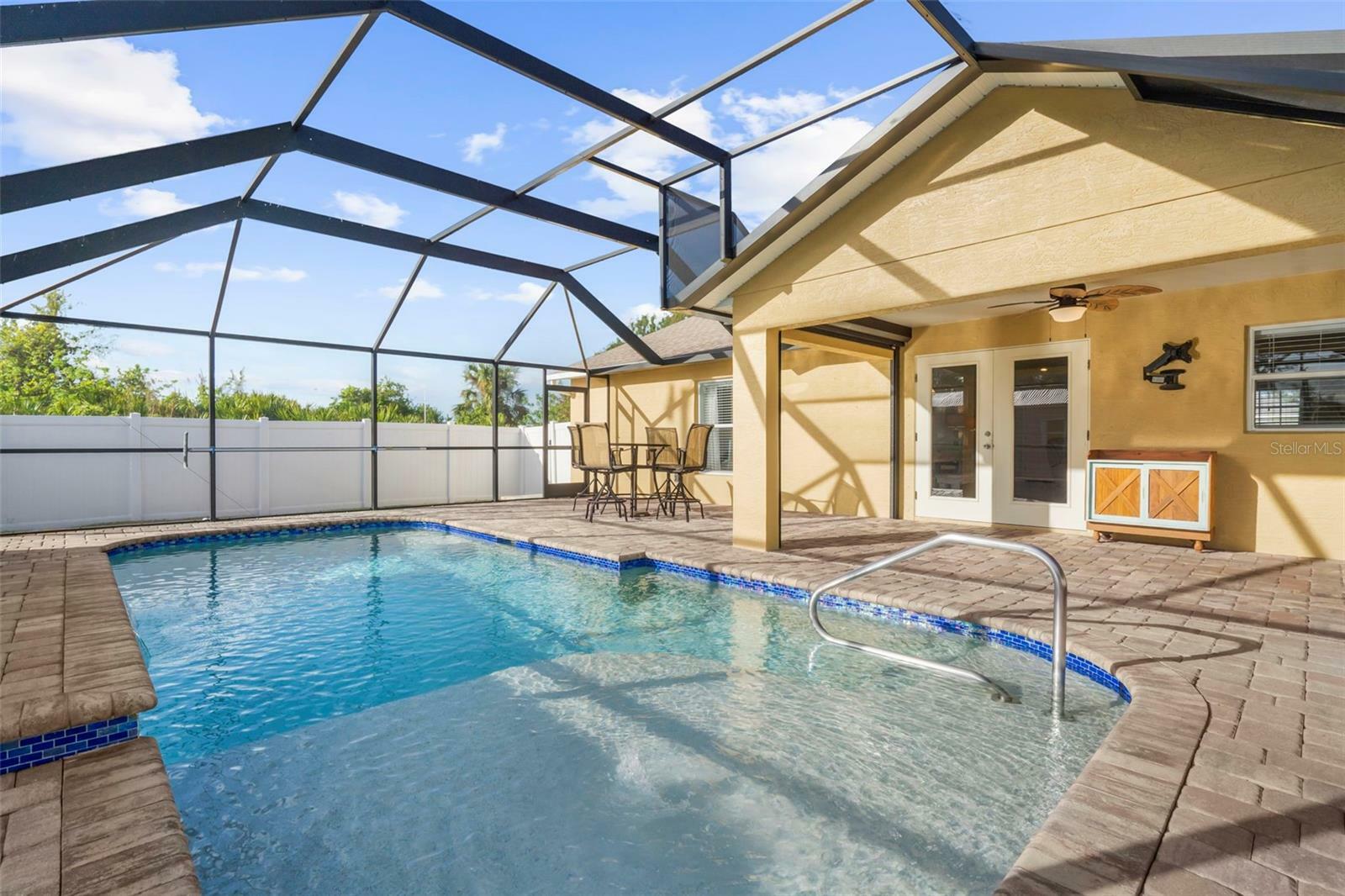 Property Photo:  7106 Parnell Terrace  FL 34224 