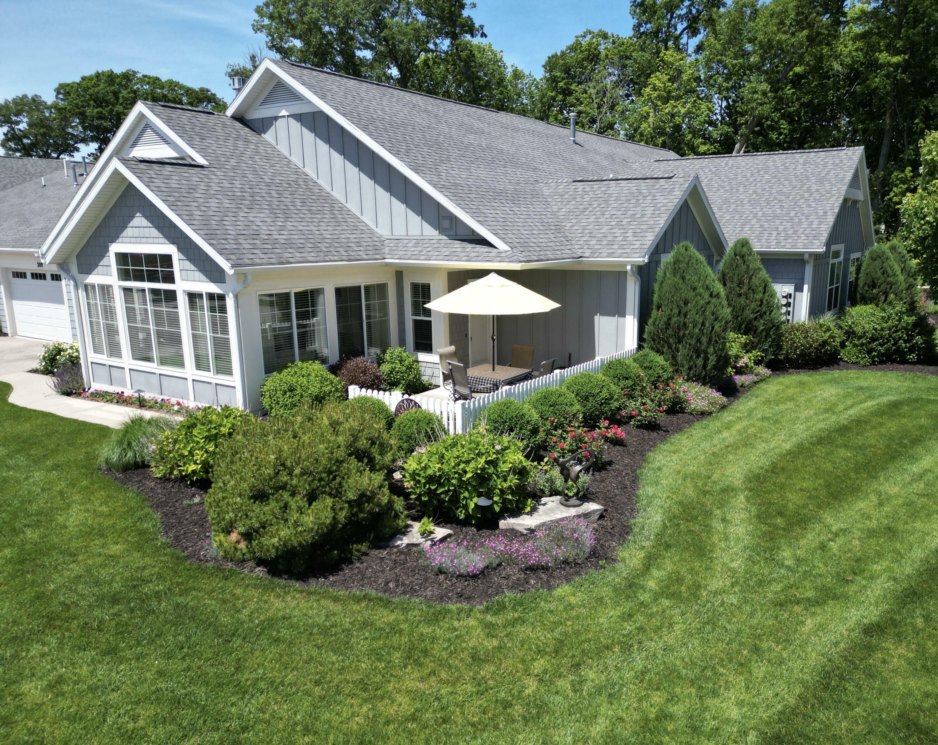 Property Photo:  209 Janes View Drive  MI 49424 