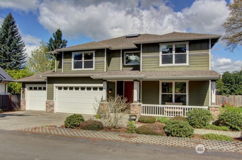 Property Photo:  8020 126th Avenue NE  WA 98033 