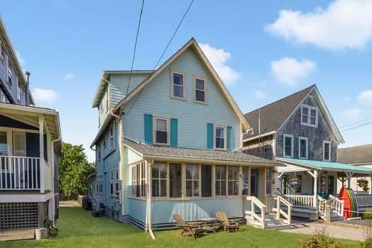 Property Photo:  85 Narragansett Avenue  RI 02882 