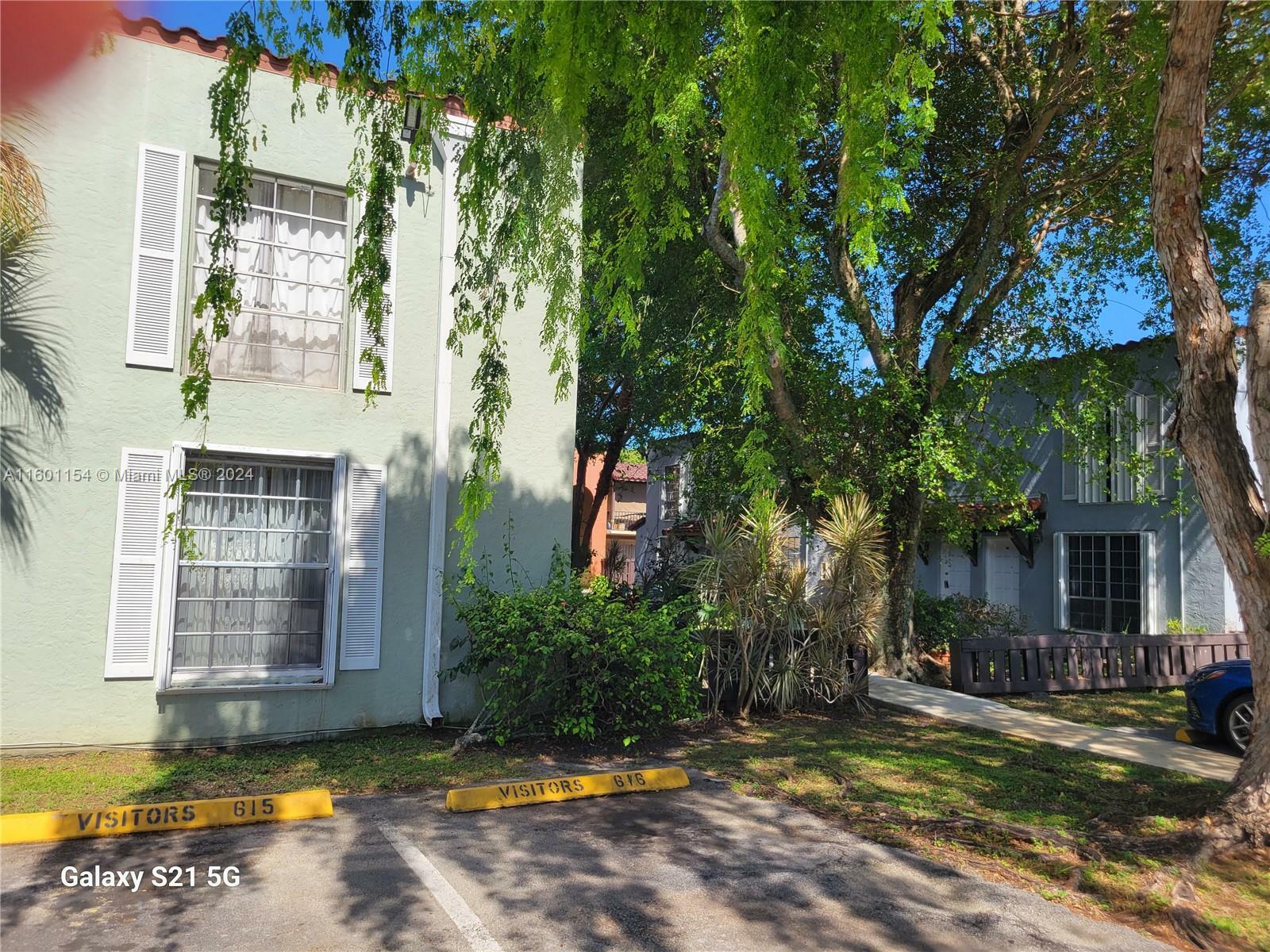 Property Photo:  10802 N Kendall Dr P5  FL 33176 