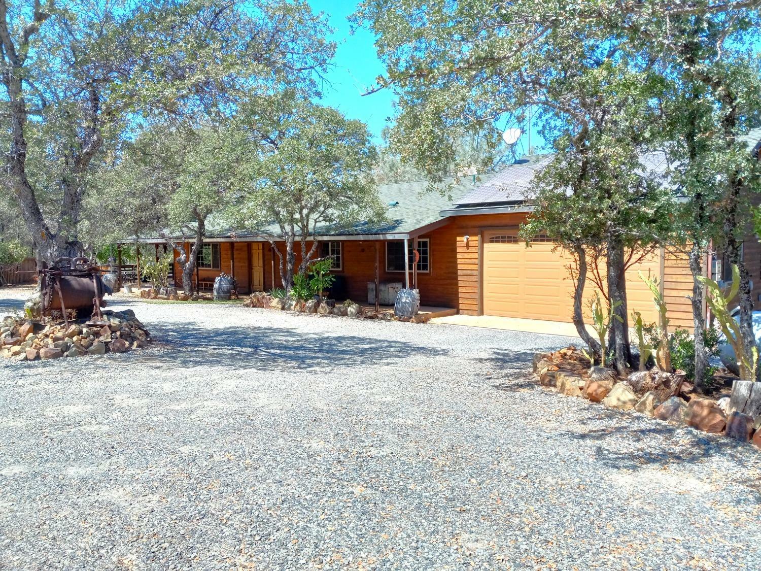 Property Photo: 10383 Liro Court CA 95311
