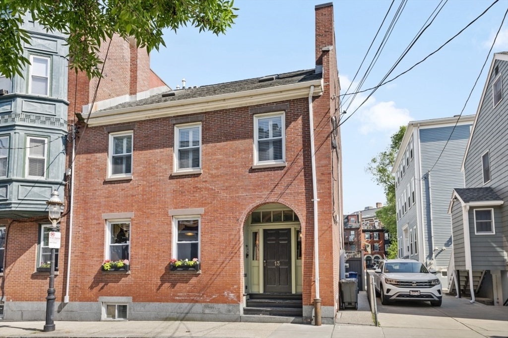 Property Photo:  13 Union St 1  MA 02129 