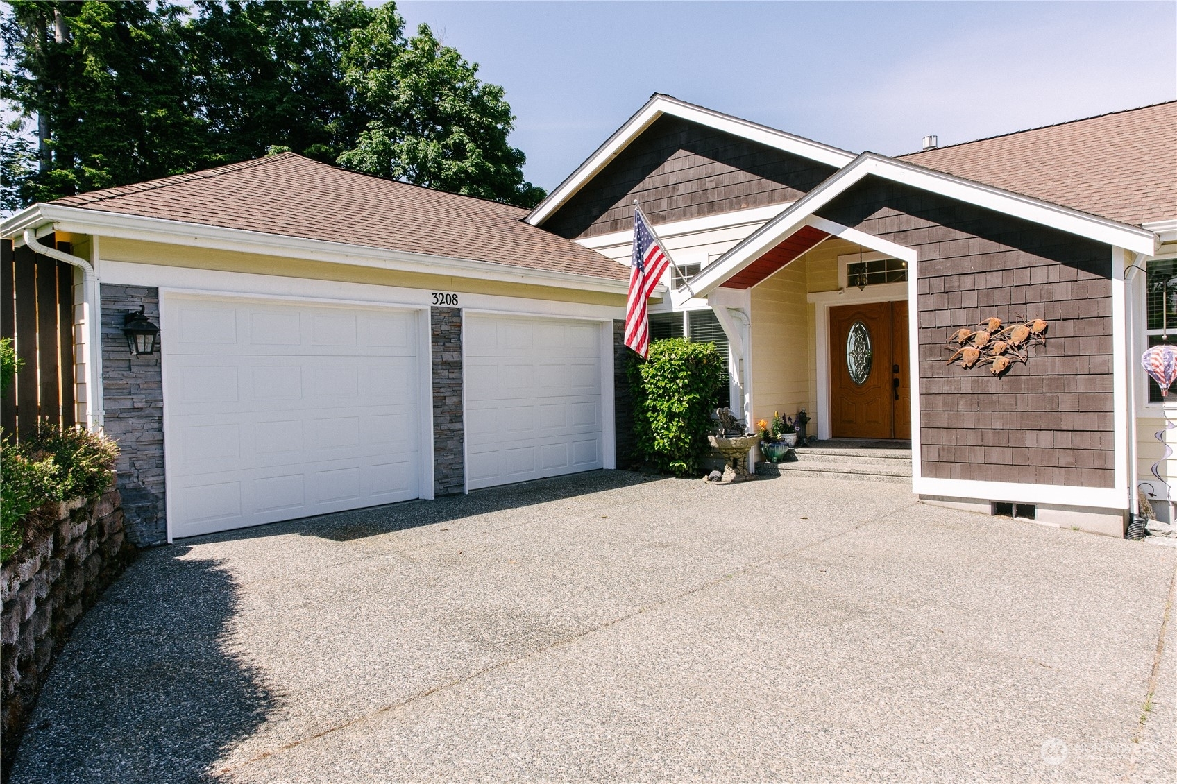 Property Photo:  3208 Shelly Hill Road  WA 98274 