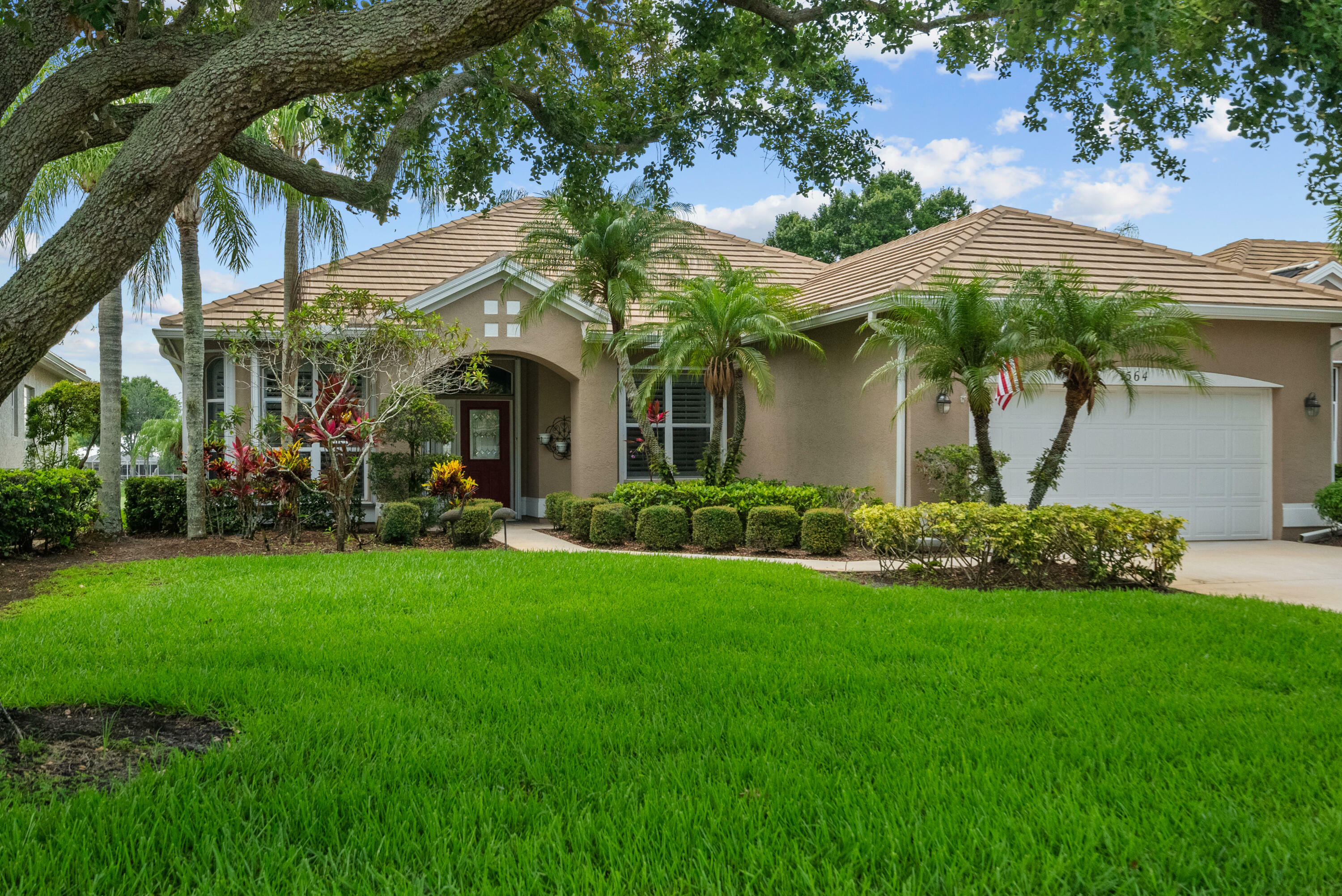 Property Photo:  1564 SW Monarch Club Drive  FL 34990 