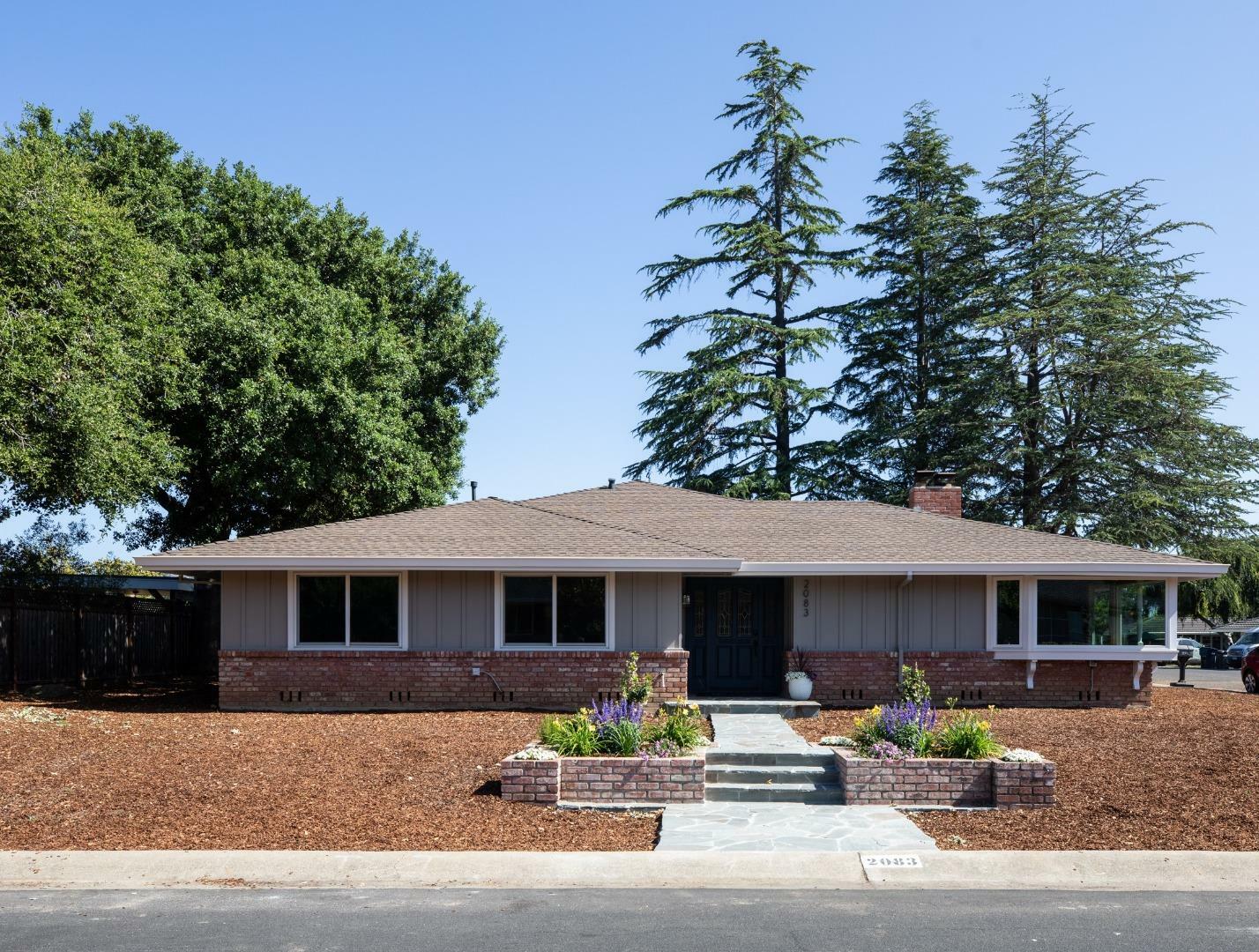 Property Photo:  2083 Louise Lane  CA 94024 