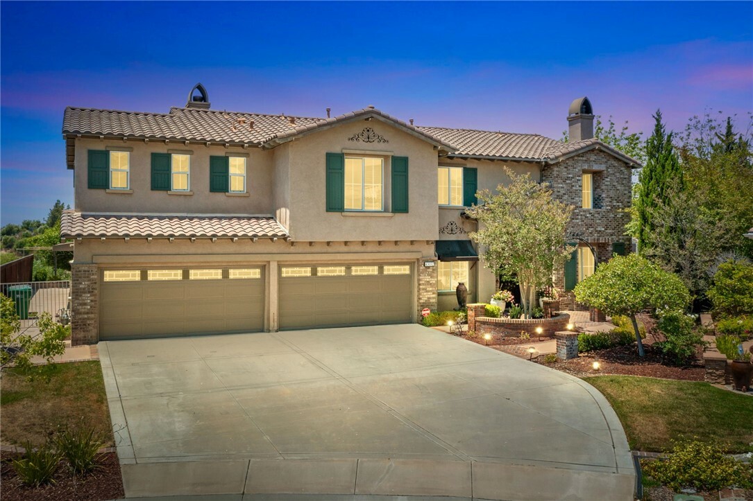 Property Photo:  45052 Laurel Glen Circle  CA 92592 