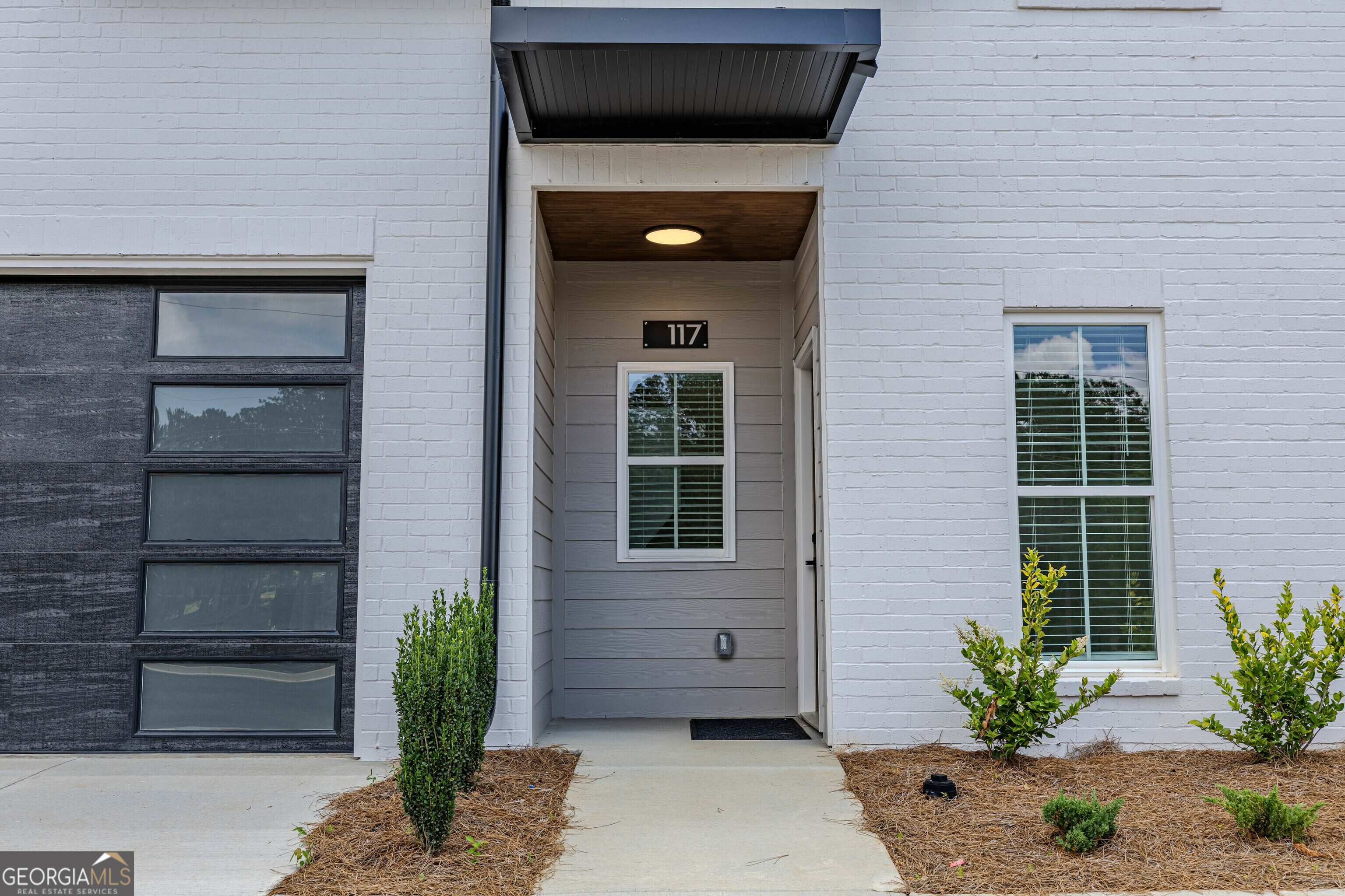 Property Photo:  117 Chateau Drive  GA 30161 