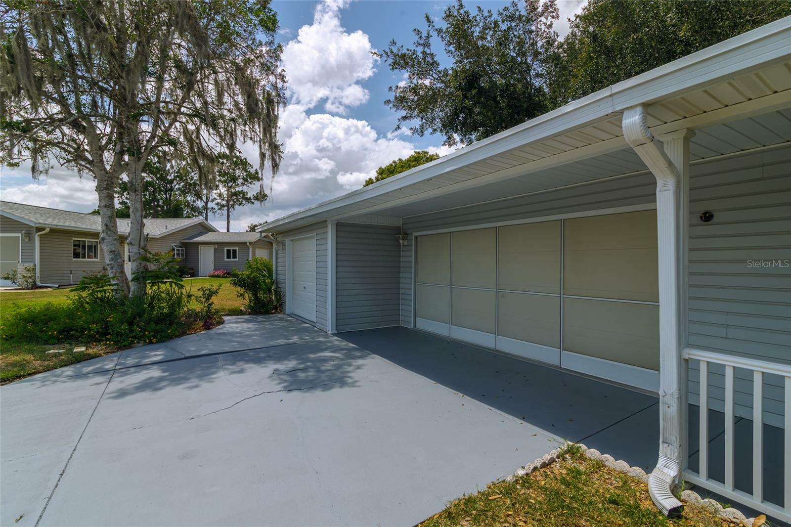 Property Photo: 17775 SE 101st Court FL 34491