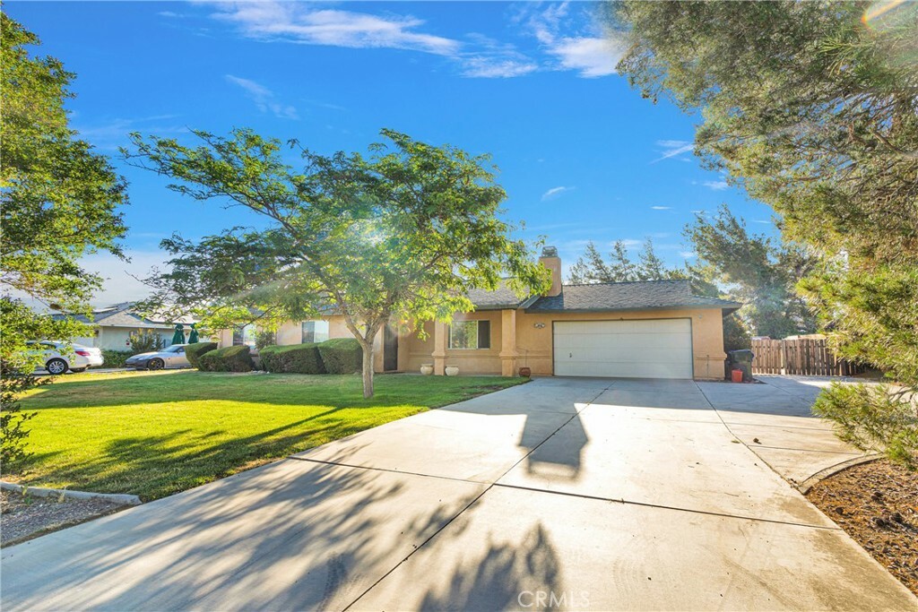 Property Photo:  13385 Appleblossom Lane  CA 92308 