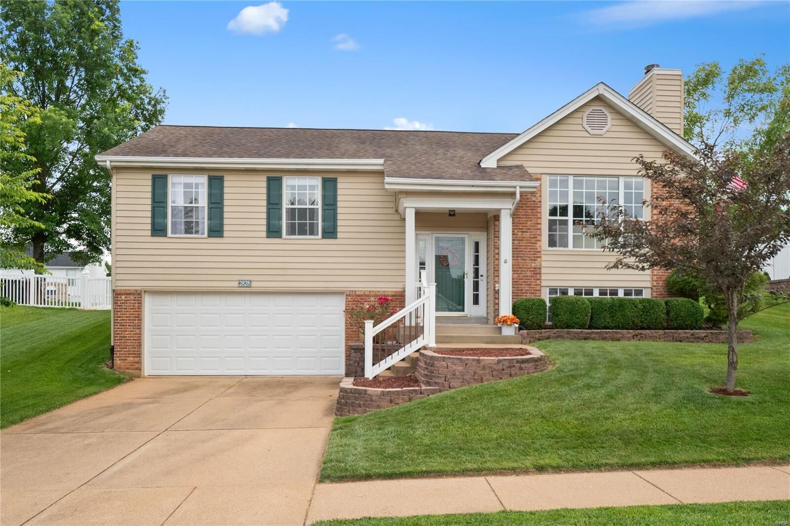 Property Photo: 2828 Fox Run Rdg MO 63010