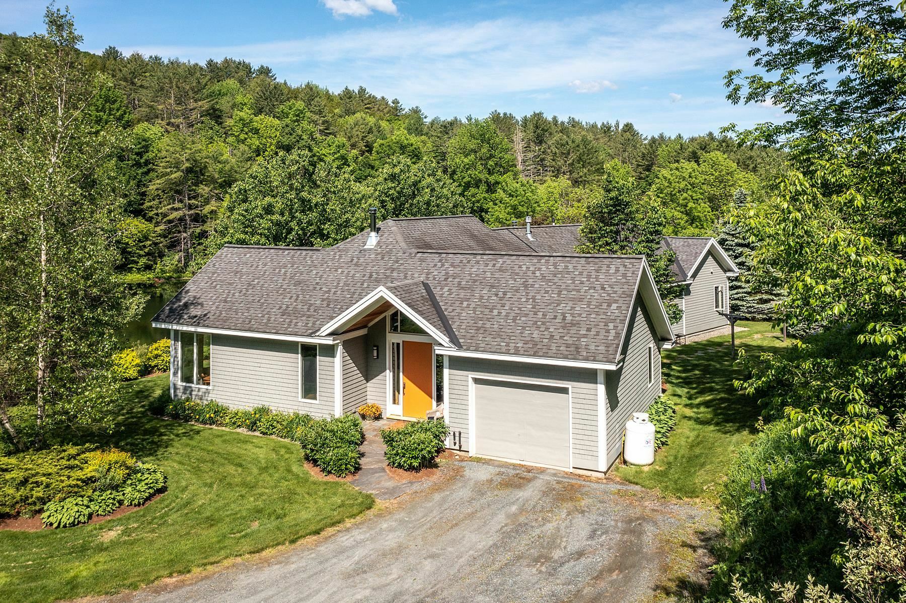 Property Photo:  1106 Church Hill Road  VT 05091 