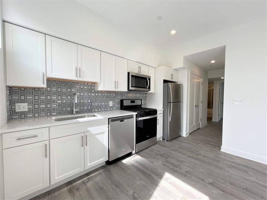Property Photo: 302 Broadway 403 MA 02149
