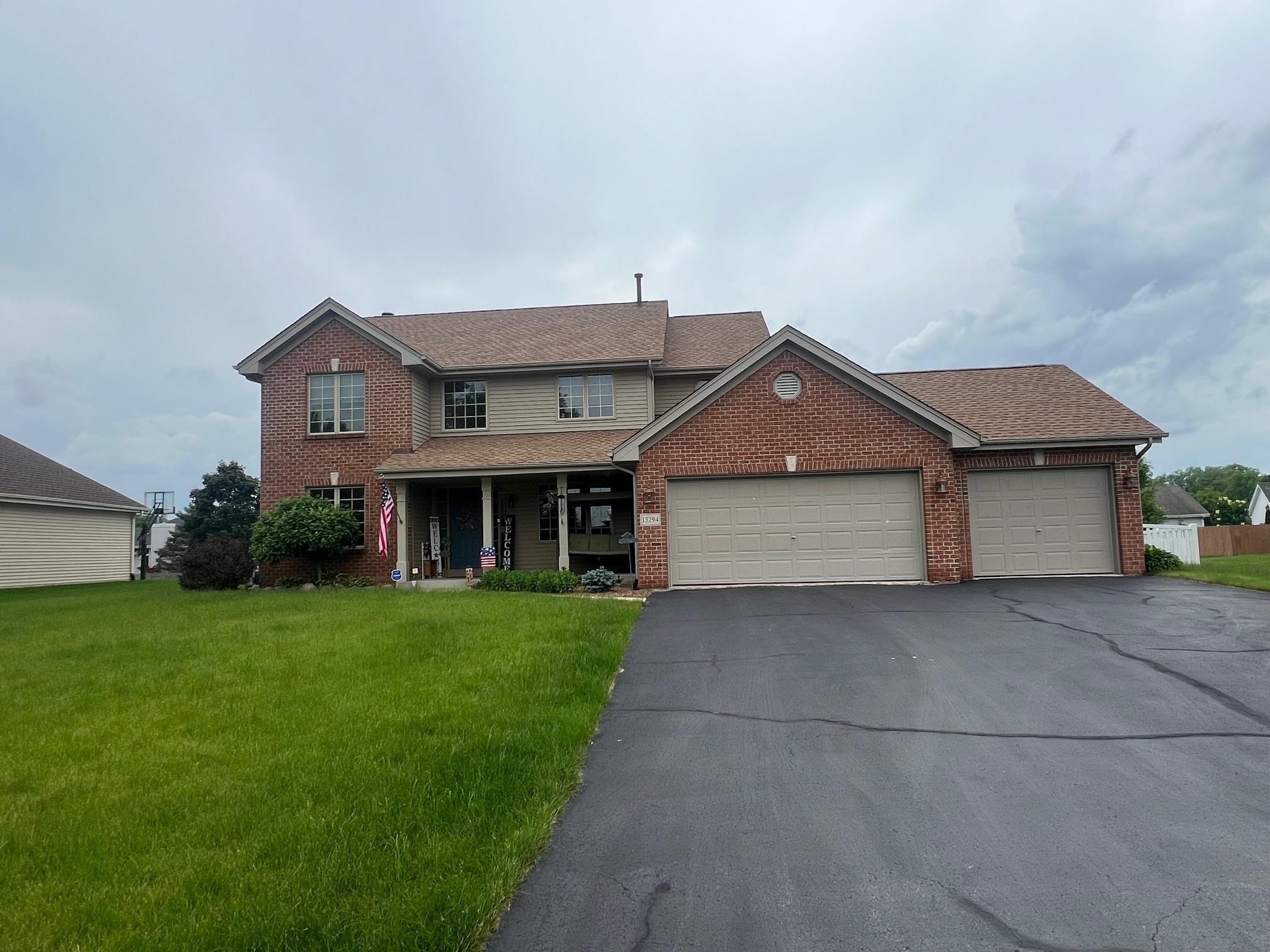 Property Photo:  13294 Glencree Lane  IL 61072 