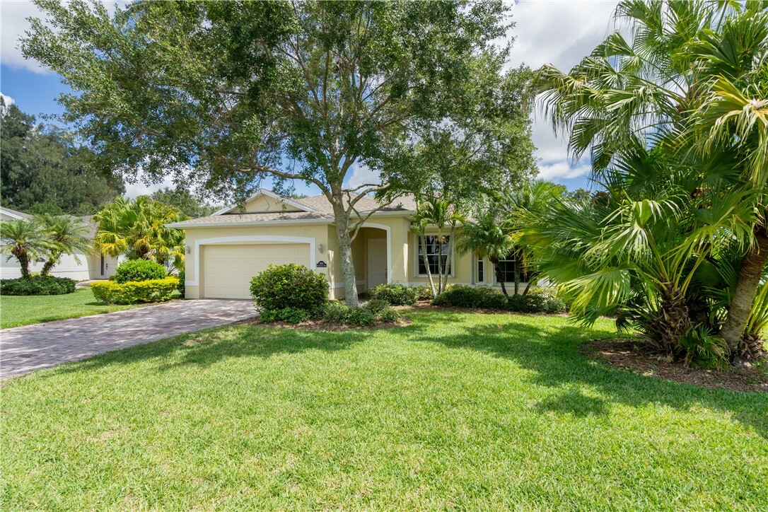 Property Photo:  3255 W Brookfield Way  FL 32966 