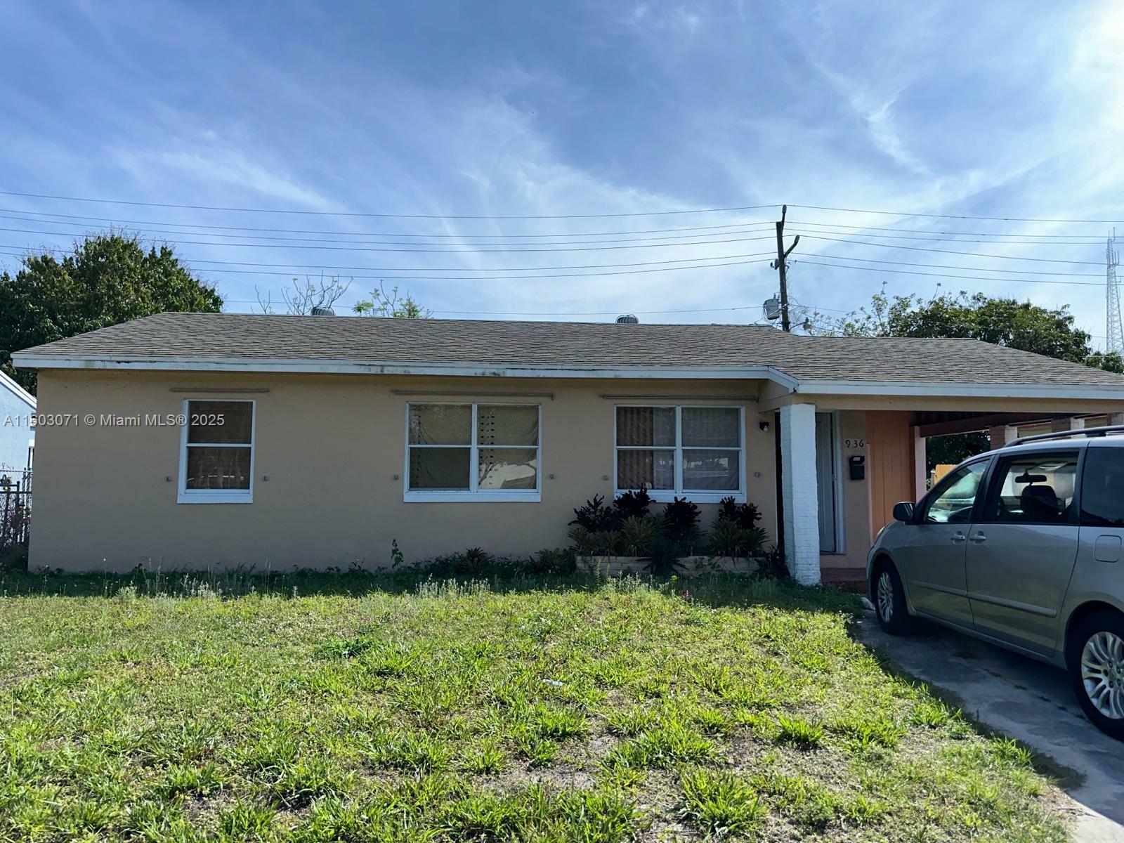 Property Photo: 936 45th St FL 33407