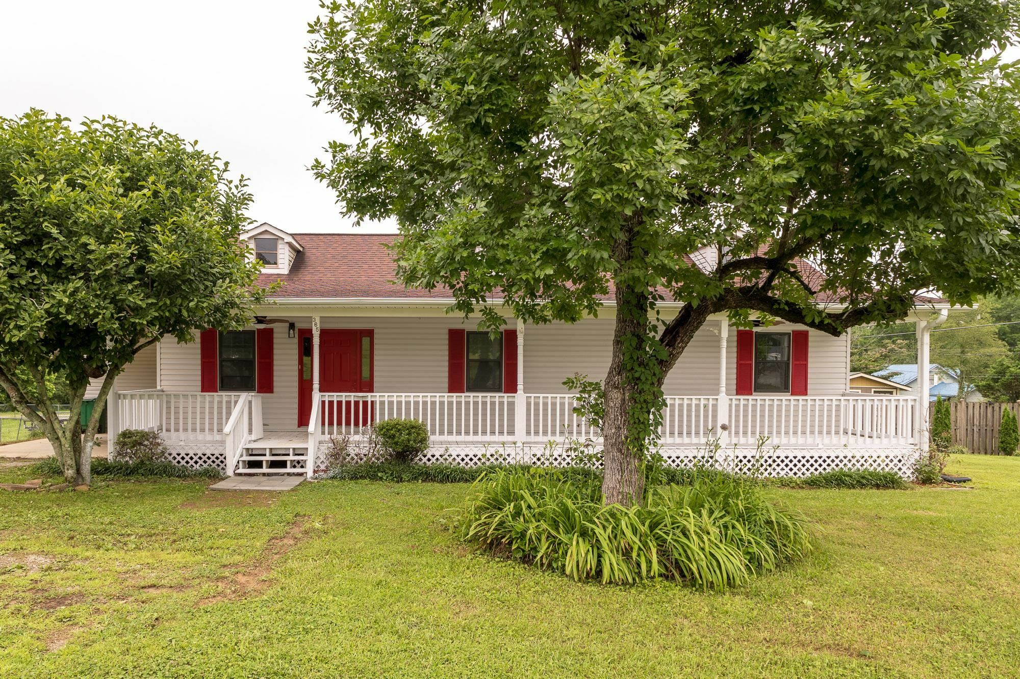 Property Photo:  365 Co Rd 1371  AL 35179 - VINEMONT 