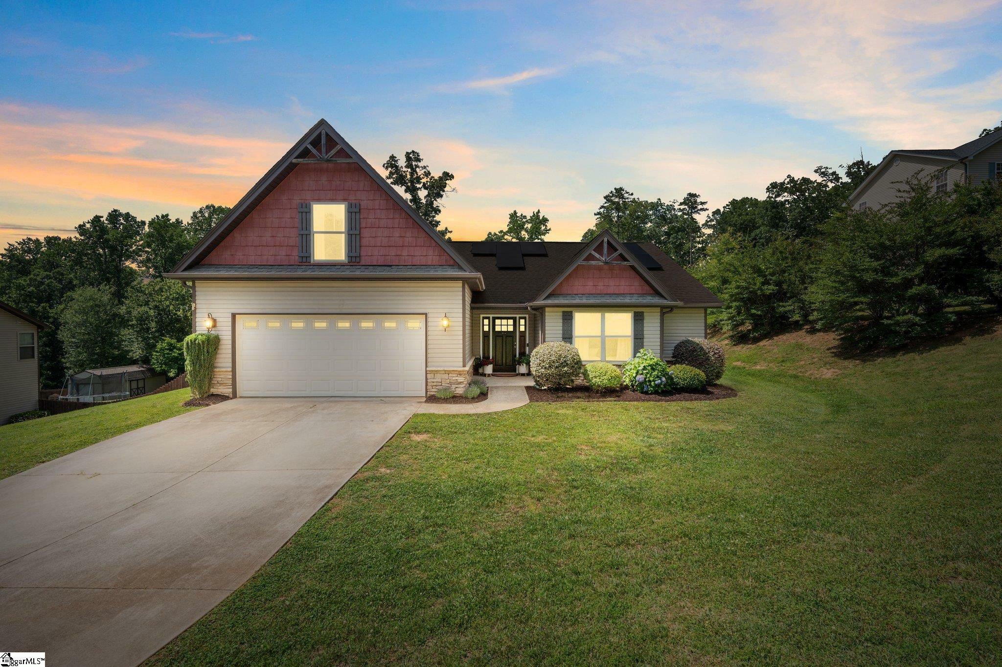 Property Photo:  54 Thunderbird Drive  SC 29690 