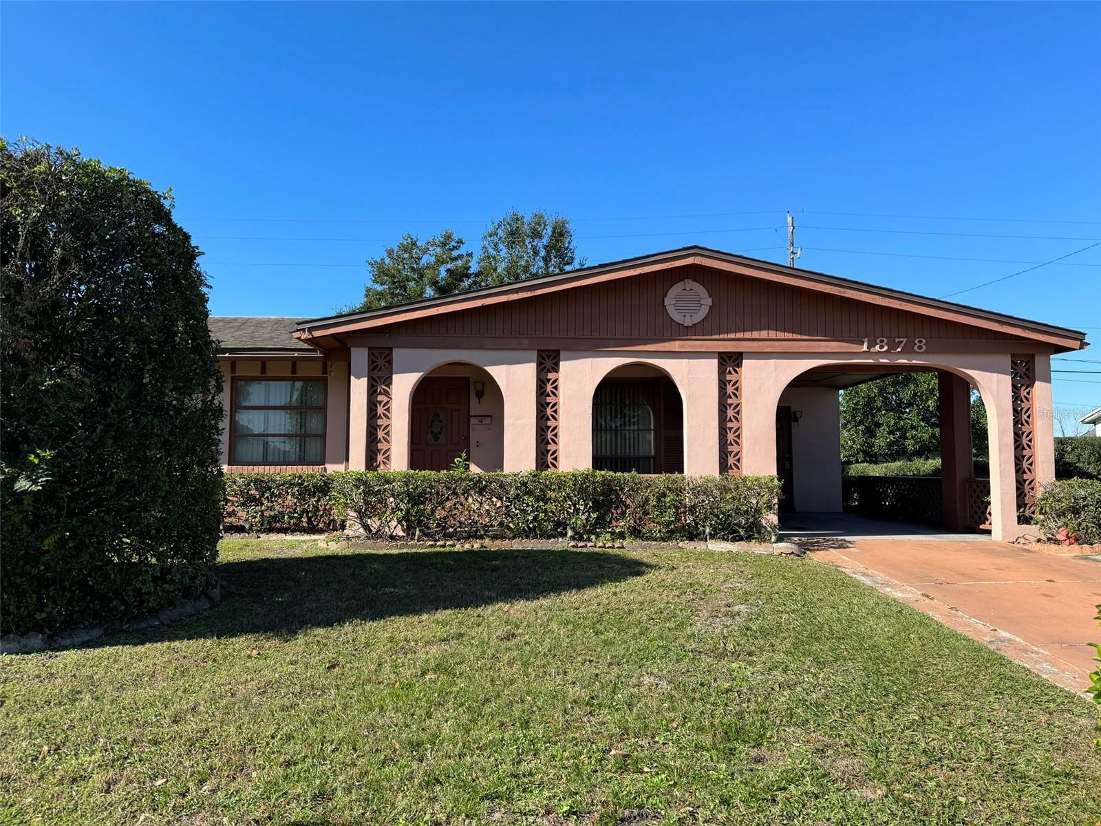 Property Photo:  1878 Aaron Avenue  FL 32811 