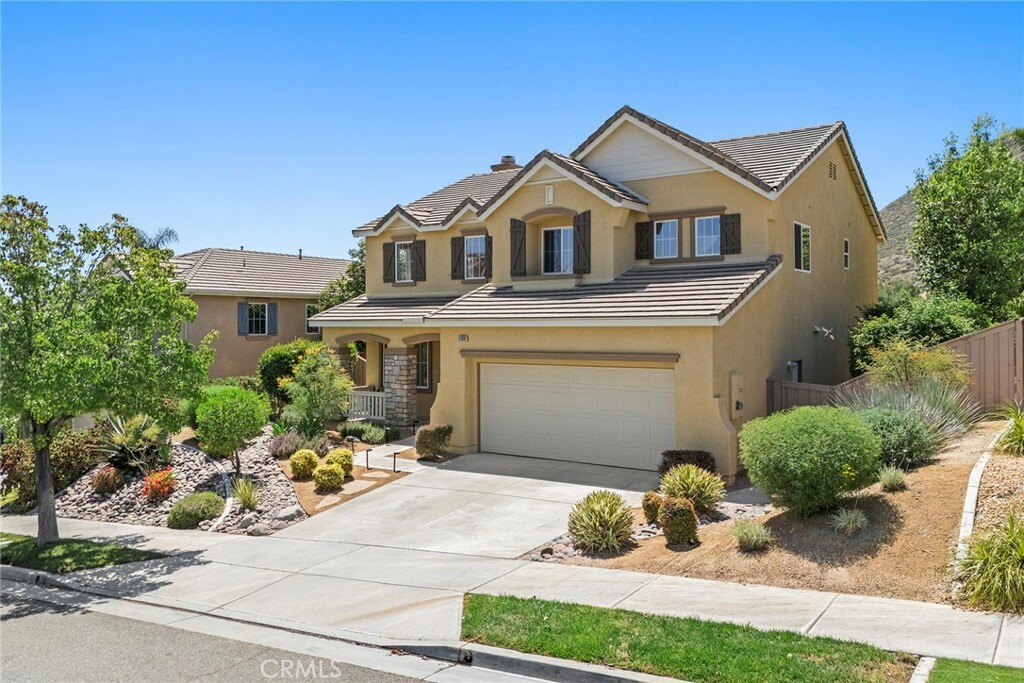 Property Photo:  31881 Cedarhill Lane  CA 92532 