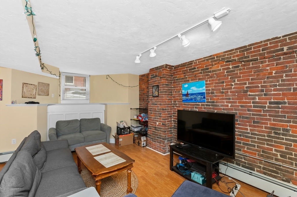 Property Photo:  12 Auburn Street 1  MA 02129 