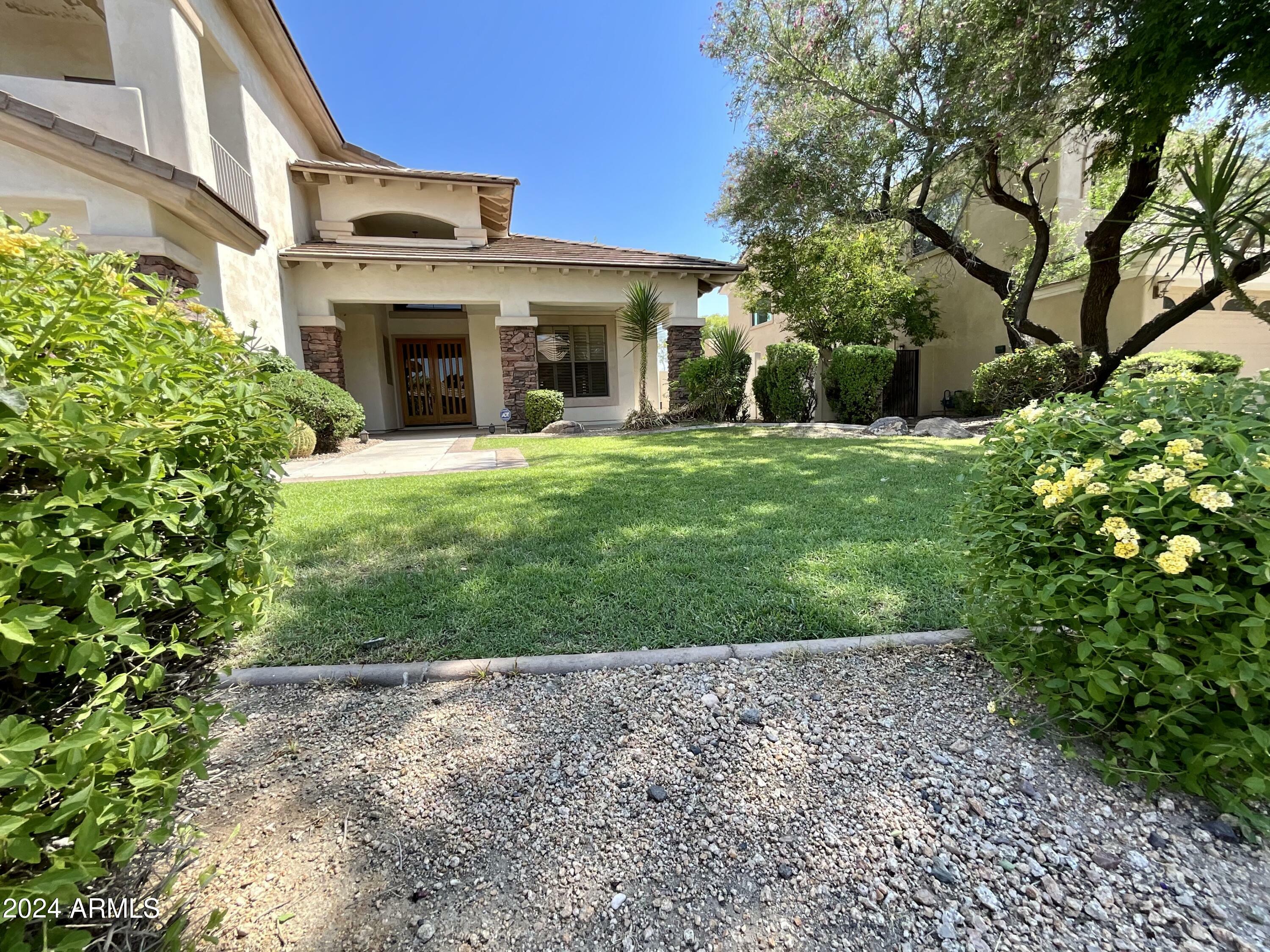 Property Photo:  1707 E Carob Drive  AZ 85286 