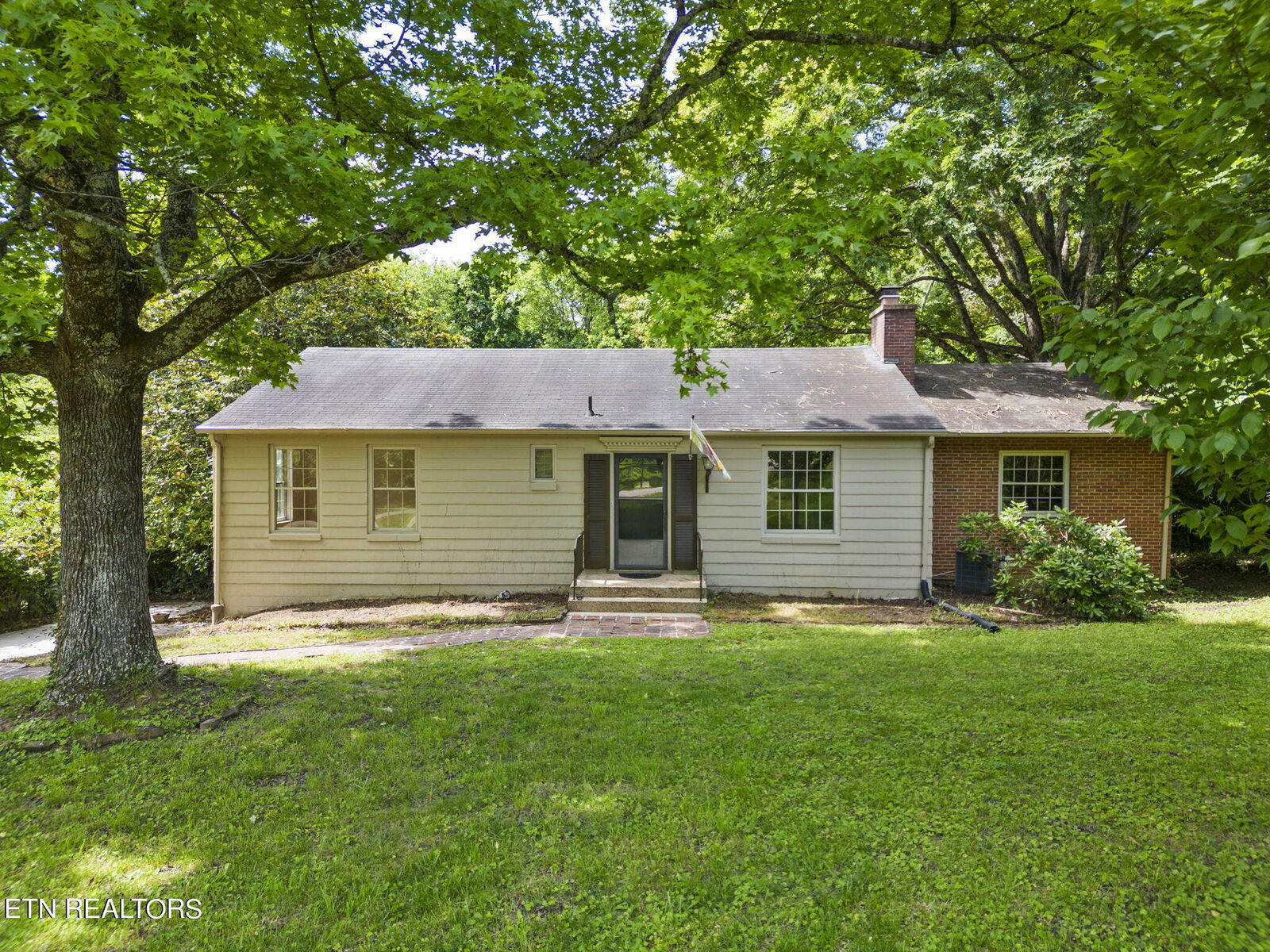 Property Photo:  3816 Thrall Drive  TN 37918 