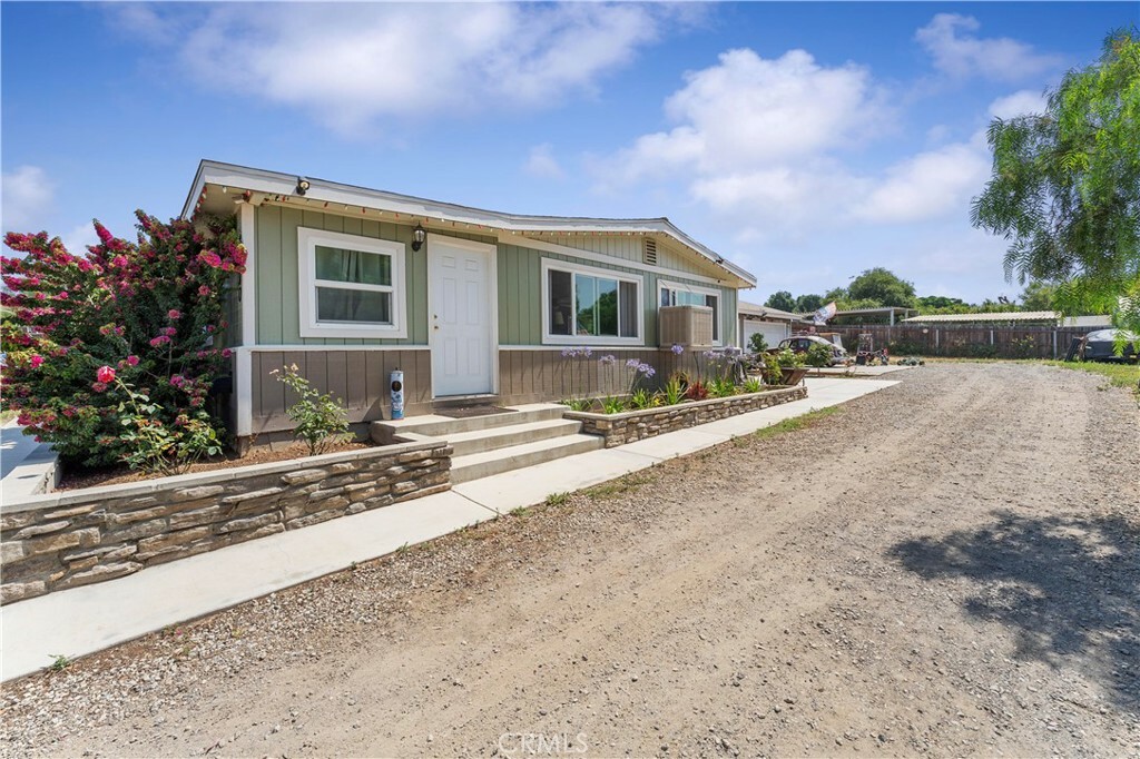 Property Photo:  5320 Rutile Street  CA 92509 