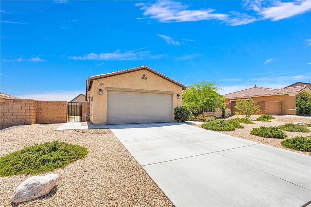 Property Photo:  15797 Wyburn Lane  CA 92394 