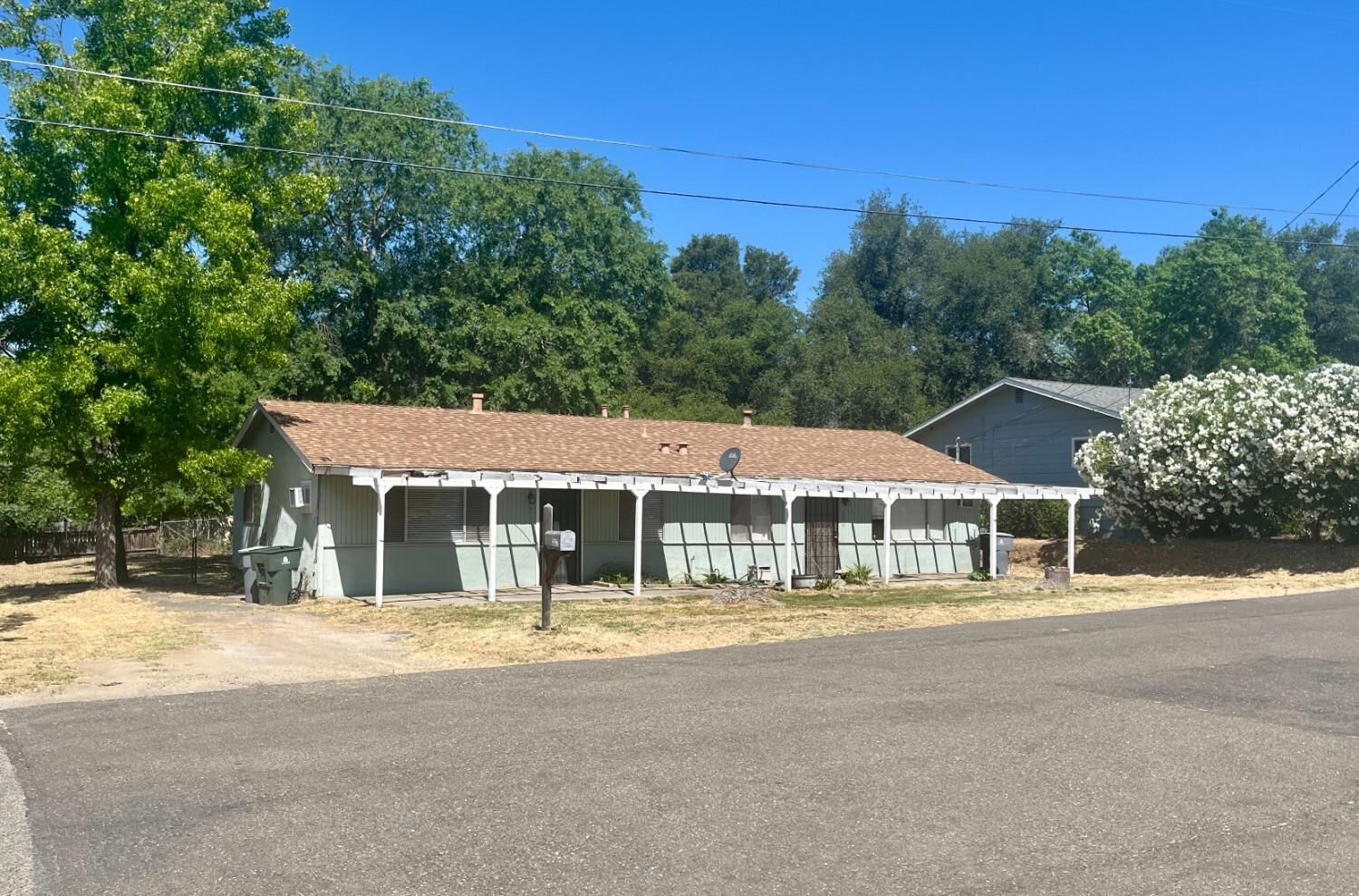 Property Photo: 3879 Circle Drive CA 95650