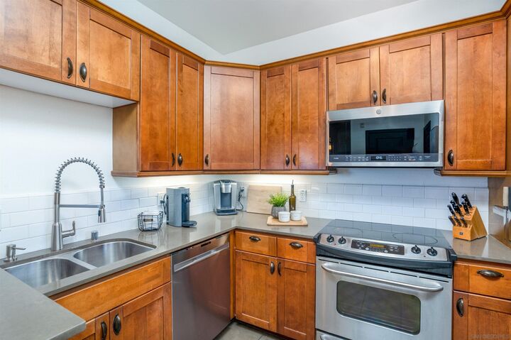 Property Photo: 3819 1st Ave 312 CA 92103