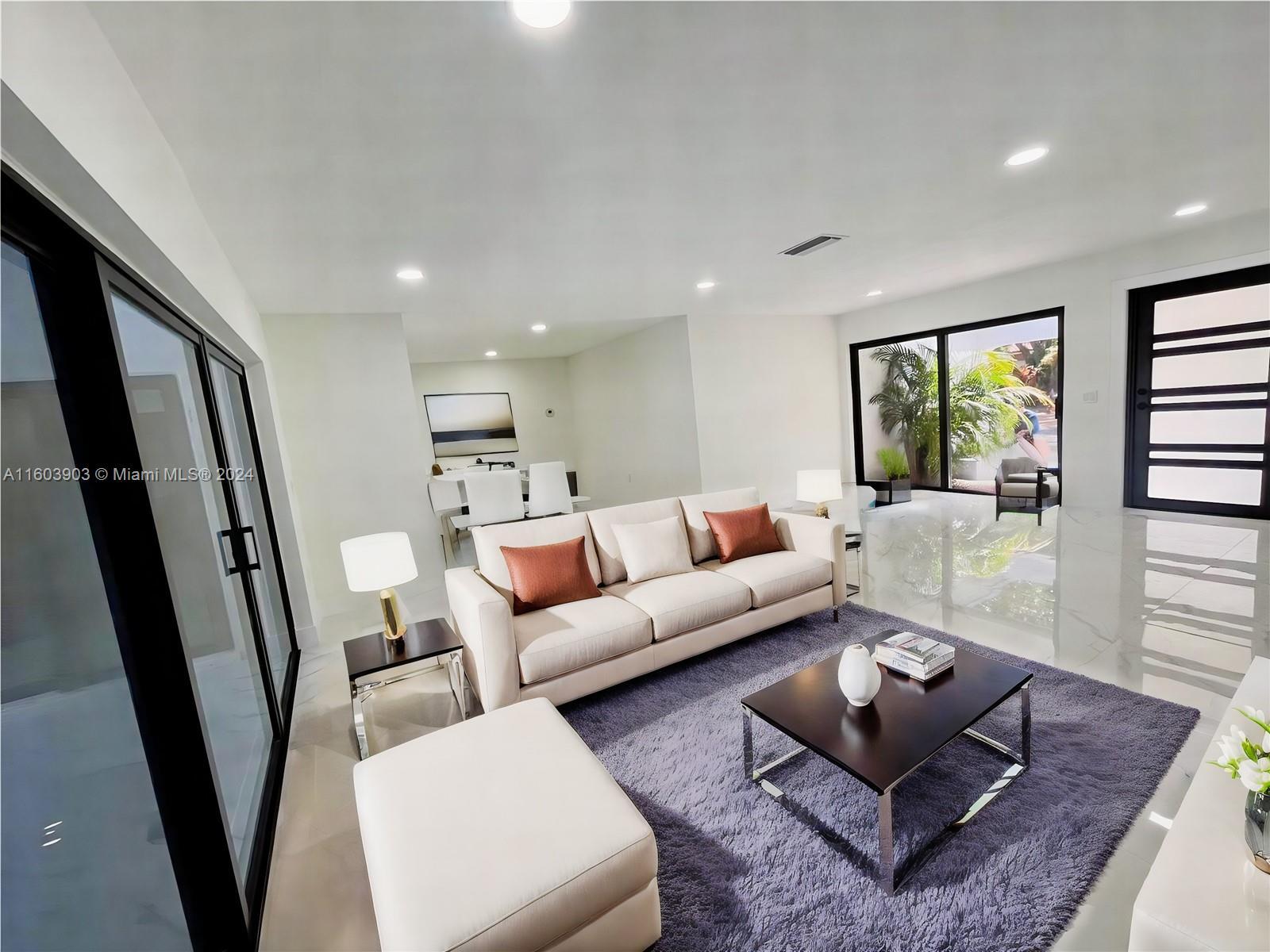 Property Photo: 700 NW 92nd Ave FL 33024