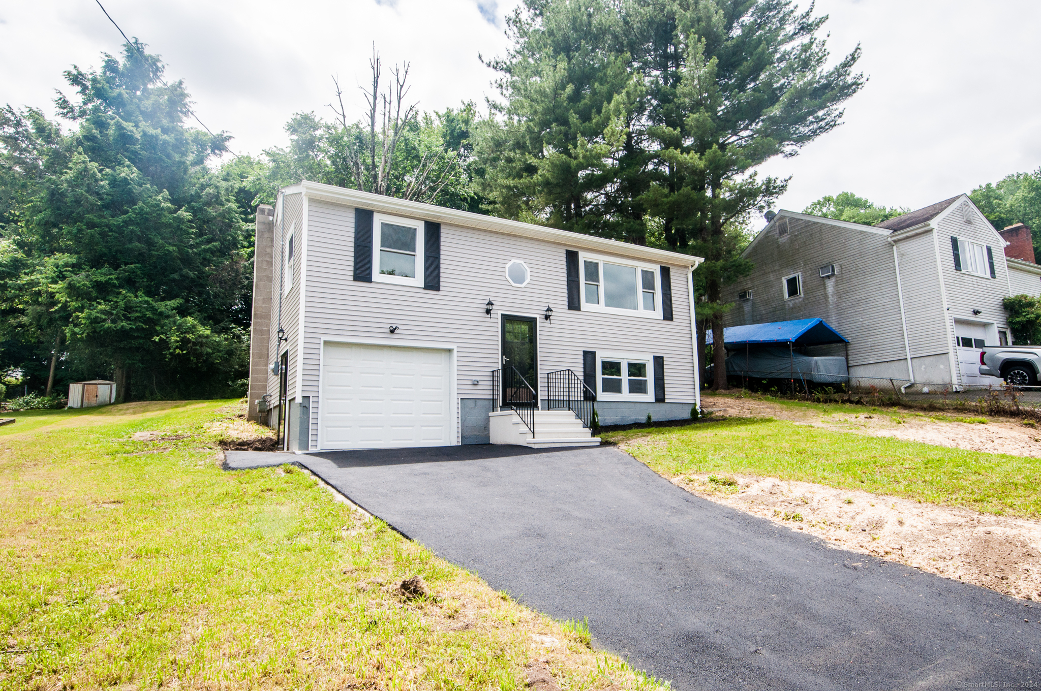 Property Photo:  14 Garry Knolls  CT 06810 