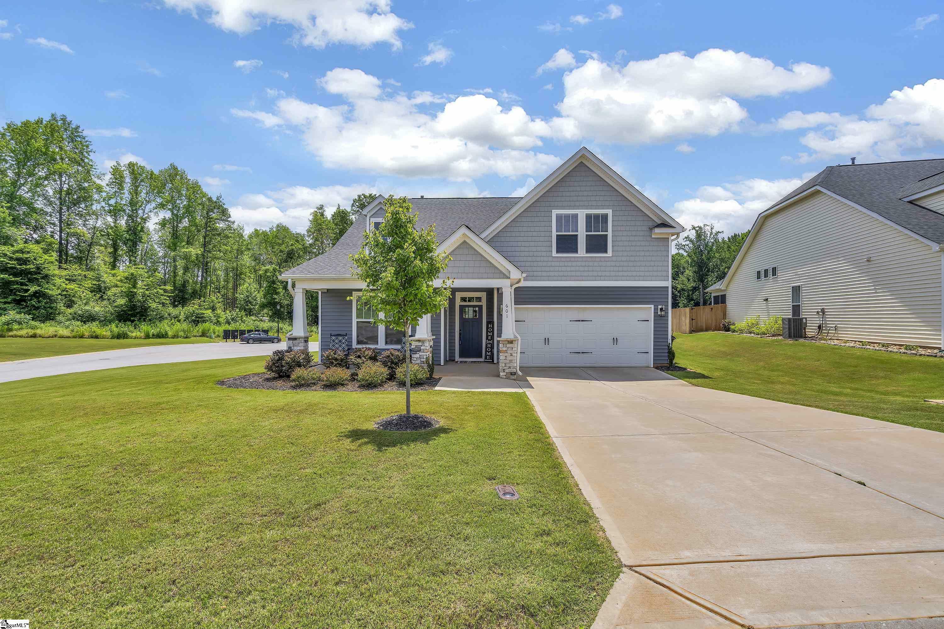 Property Photo:  601 Sunwater Drive  SC 29334 