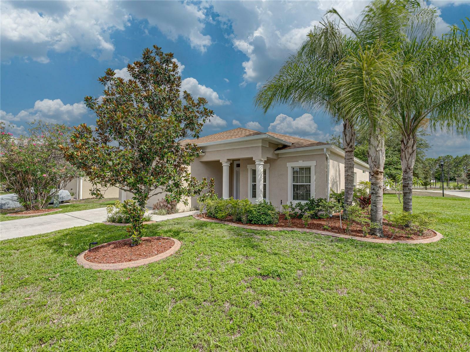 Property Photo:  1874 Van Allen Loop  FL 33823 