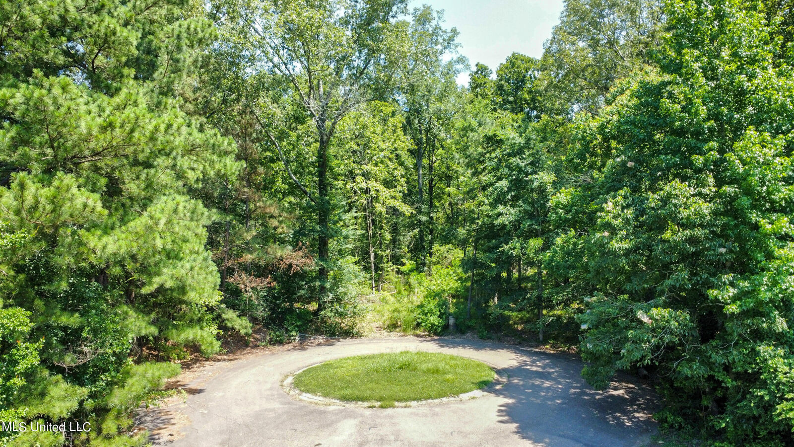 Property Photo:  0 Shady Brook Cove  MS 39272 